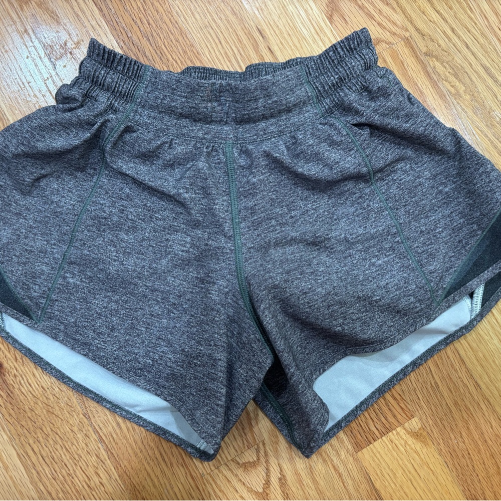LULULEMON Hotty Hot Shorts- heather lux